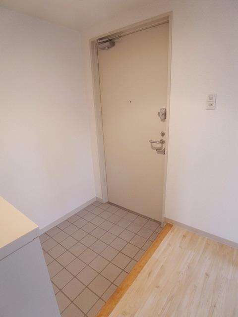 玄関　別部屋参考写真