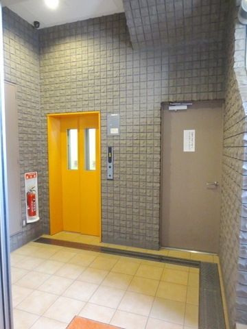 エントランス　★エレベーター★エントランス★