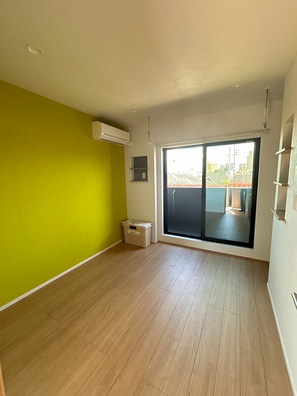 居室・リビング　フローリング仕様の綺麗なお部屋♪