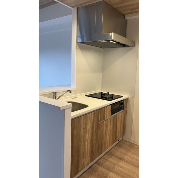 キッチン　※別号室のイメージ写真です。現況優先となります。