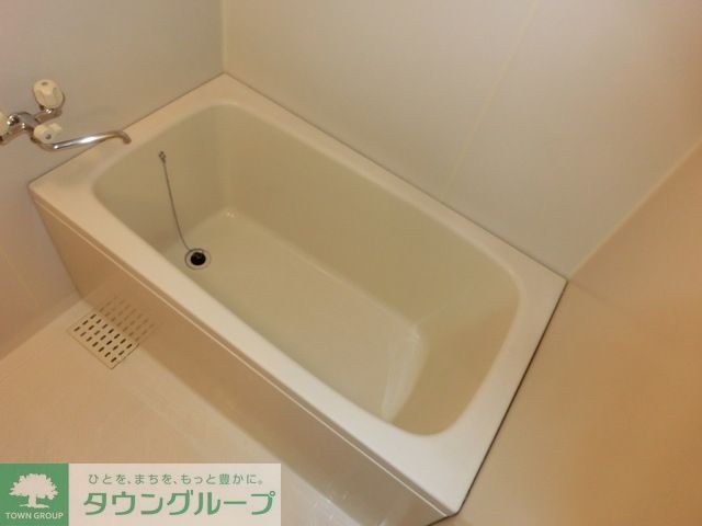 バス・シャワールーム　バスルーム