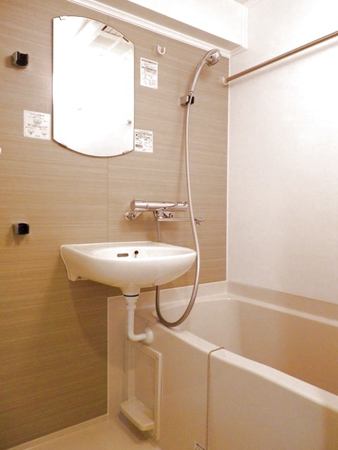 バス・シャワールーム