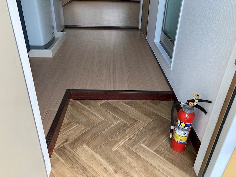 玄関　現況優先