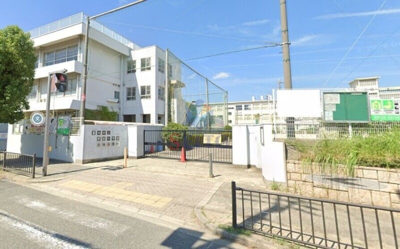 小学校　豊中市立庄内小学校（小学校）まで628m