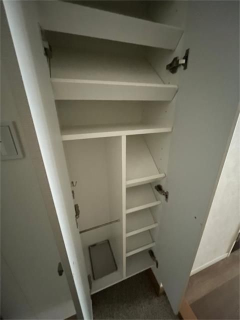 玄関　シューズボックス