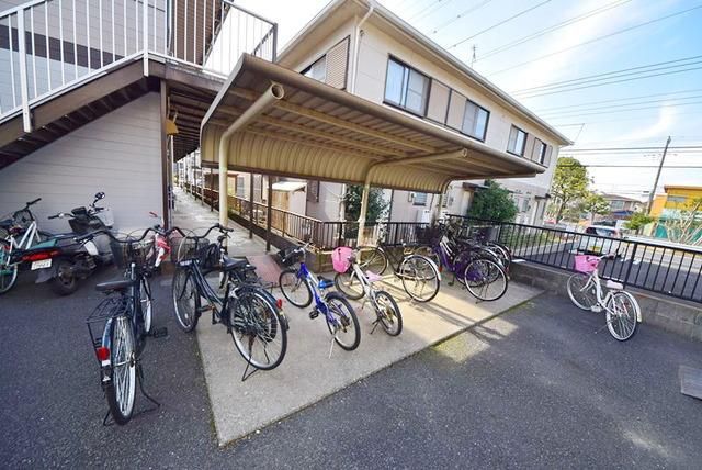 その他共有部分　屋根付き駐輪場