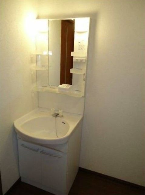 洗面設備　独立洗面台