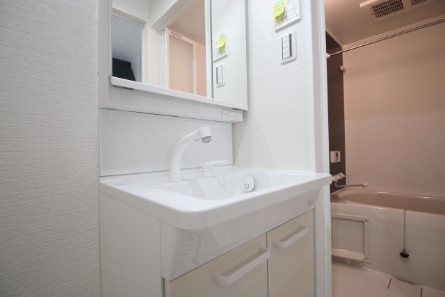 洗面設備　※別室の参考写真の為、現況優先です。
