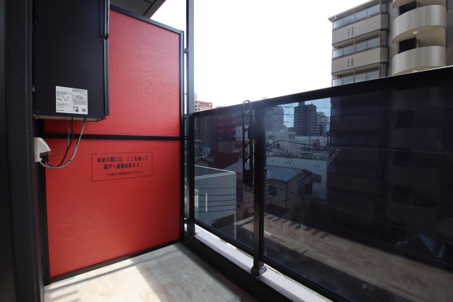 バルコニー　※別室の参考写真の為、現況優先です。