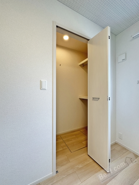 収納　同施工会社の同仕様写真です。