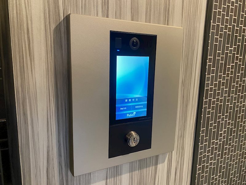 セキュリティ　モニター付きインターホンです