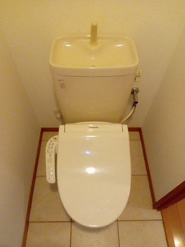 トイレ　※他部屋参考写真