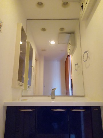 洗面設備　※他部屋参考写真