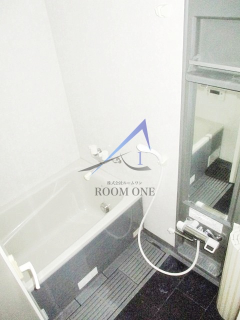 バス・シャワールーム　お風呂です。