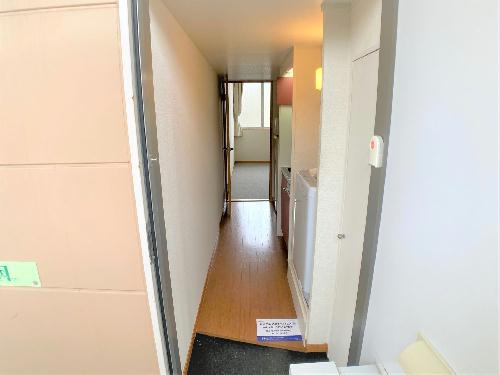 エントランス　設備・使用は号室により異なる為、現況を優先致します。