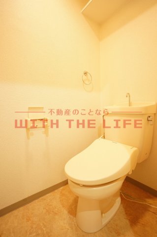 トイレ　コンパクトで使いやすいトイレです