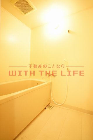 バス・シャワールーム　ゆったり過ごせるお風呂です