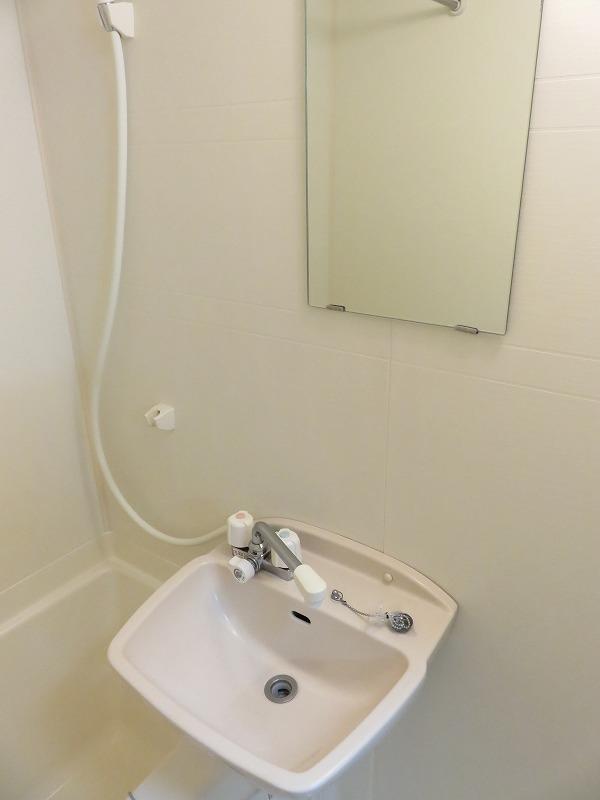 洗面設備　洗面所