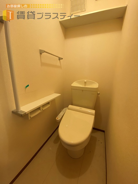 トイレ　癒しのシャワー付き空間