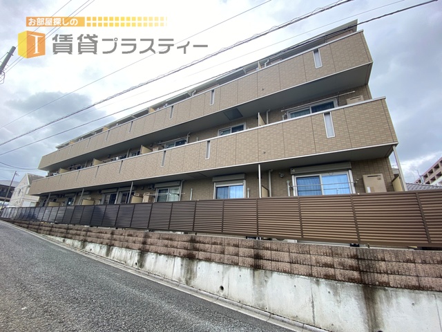 建物外観　藤原エリアの代表格。セキュリティ賃貸といえばＤ－ｒｏｏｍ
