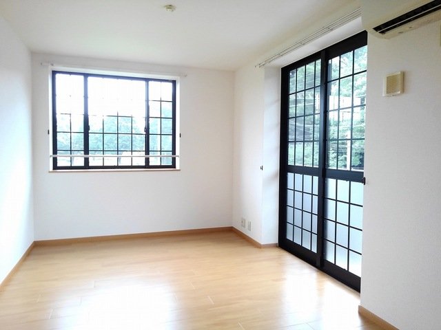 居室・リビング　おしゃれな居間です