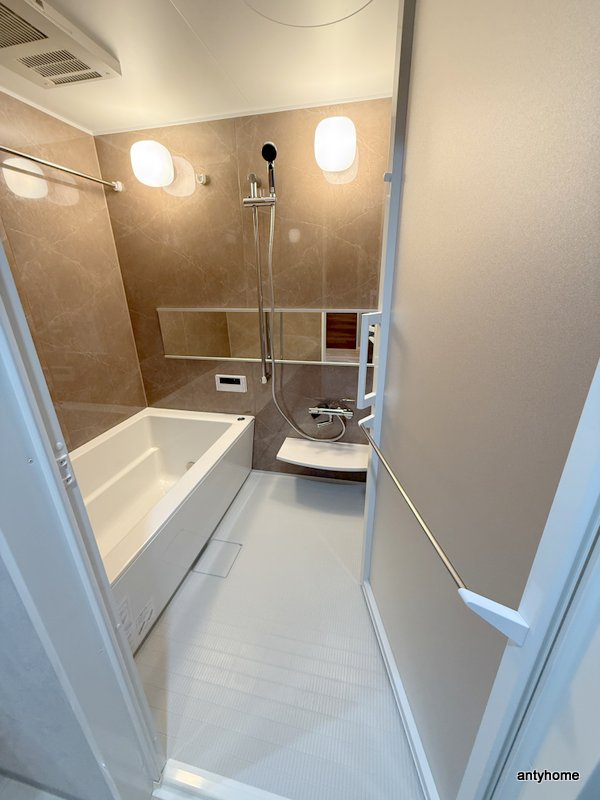 バス・シャワールーム