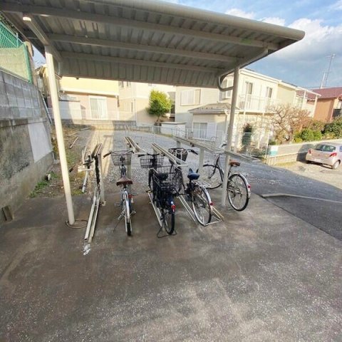 その他共有部分　【収納力あるウォークインクローゼット完備】