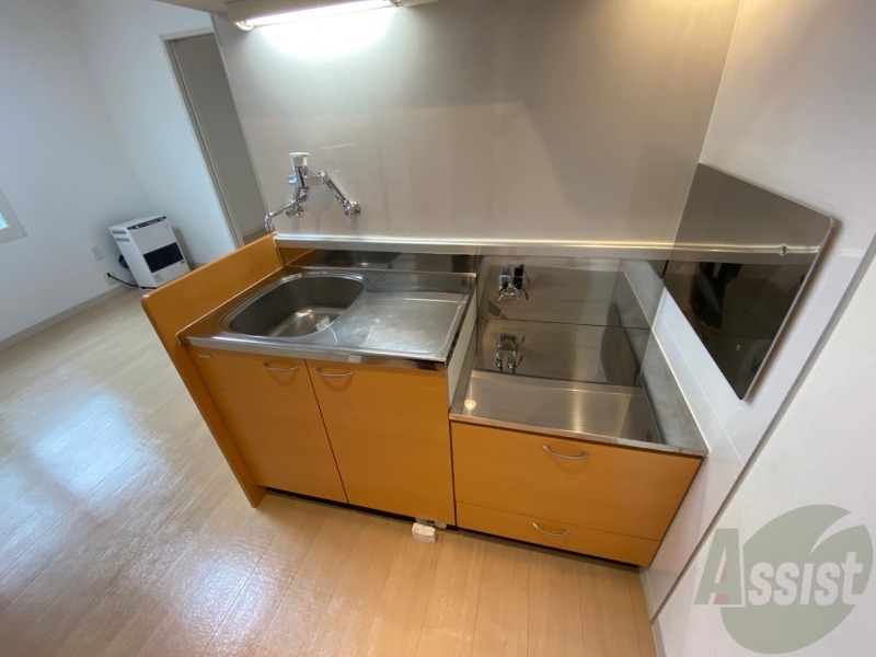 キッチン　キッチンはスペースも広々していて使いやすそうですよ！