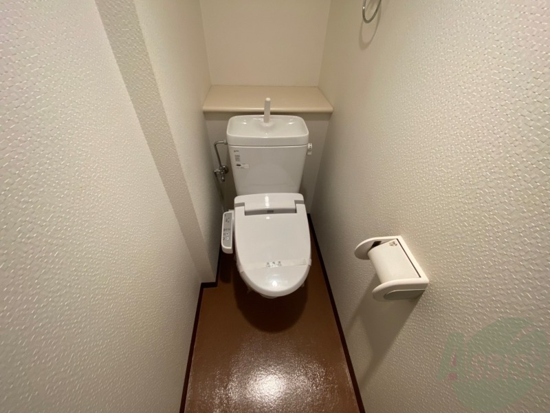 トイレ　トイレです。ウォシュレット付を探している方、おすすめです