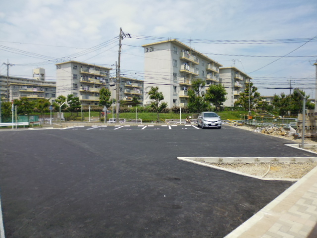 駐車場　敷地内駐車場　空き要確認