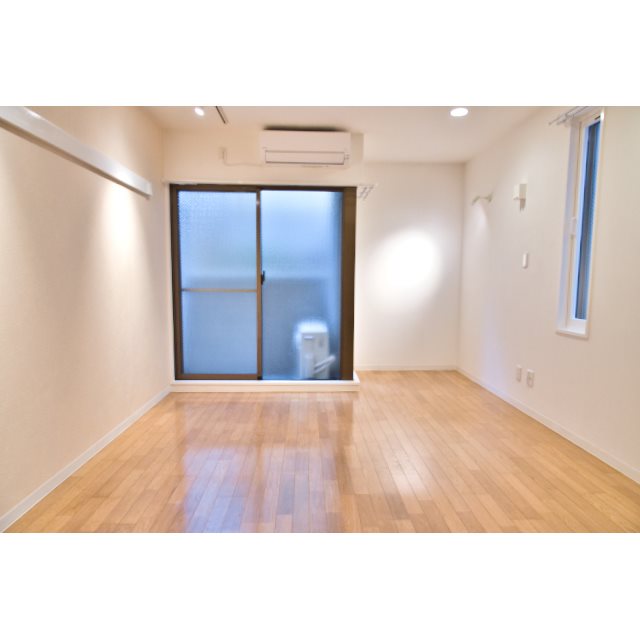 居室・リビング　居室