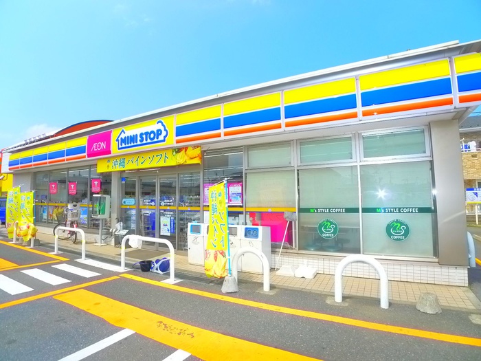 コンビニ　ミニストップ（コンビニ）まで310m