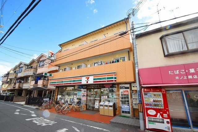 コンビニ　セブンイレブン　東大阪渋川町店（コンビニ）まで619m
