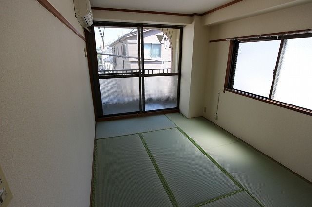 その他設備　エアコン付き☆