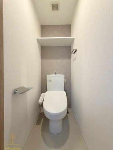 トイレ　エスリード大阪城EAST