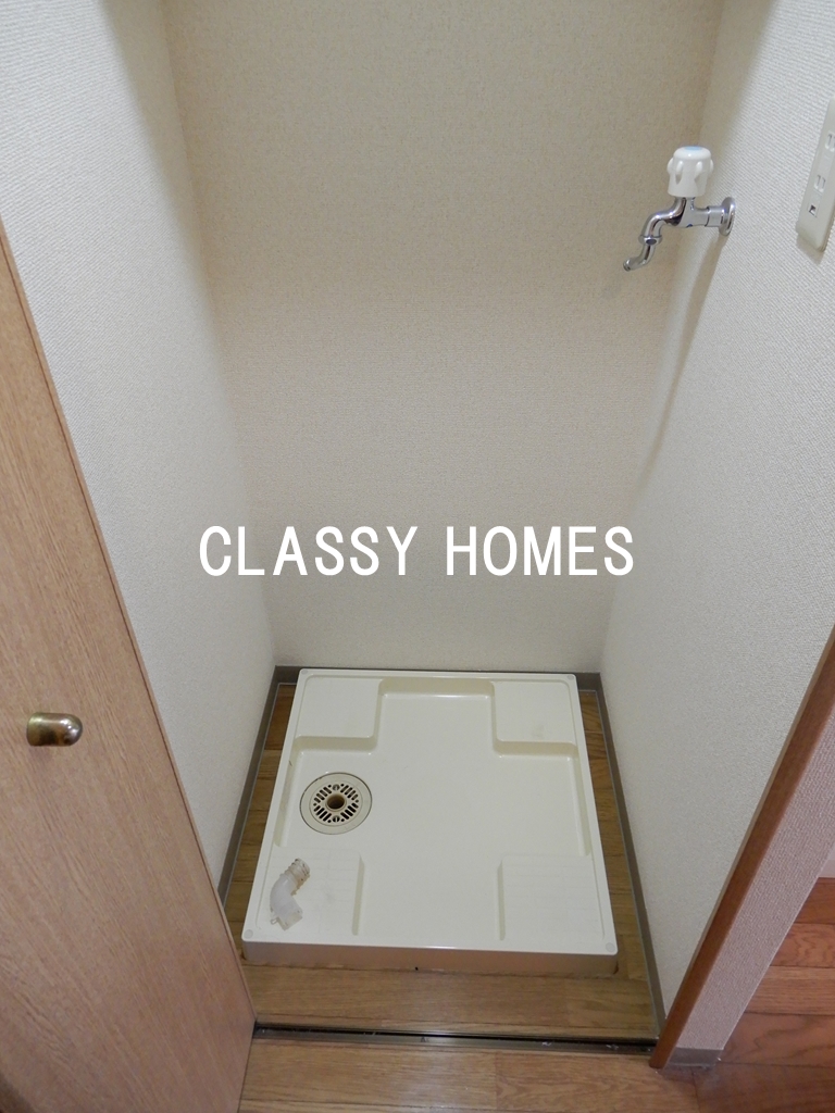 その他部屋・スペース　2002年竣工　スカイコート三田慶大前：洗濯機置き場