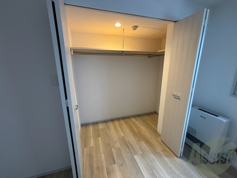 収納　クローゼットがありました。お洋服や荷物はここへ