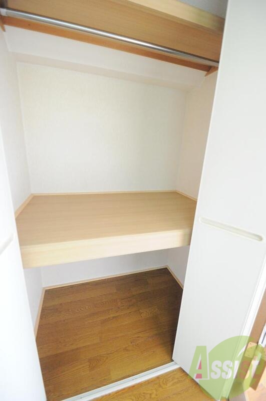 収納　大容量の収納力で多くの衣類を収納