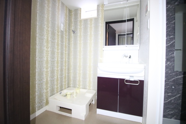 洗面設備　※別室の参考写真の為、現況優先です。