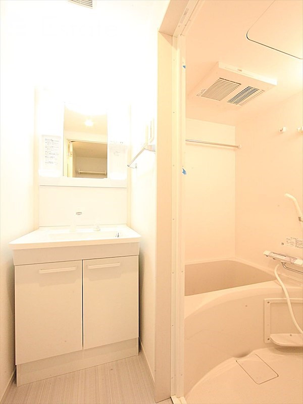 洗面設備　洗面所