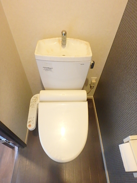 トイレ　図面と現状に相違がある場合には現状を優先