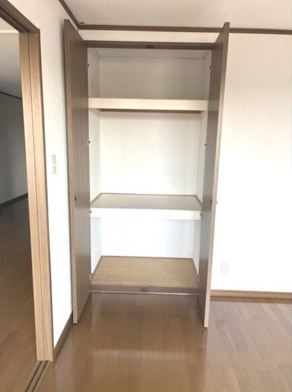 収納　図面と現状に相違がある場合には現状を優先