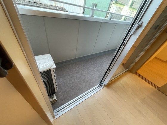 バルコニー　※別部屋の写真です