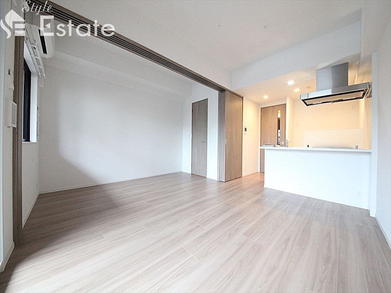 居室・リビング　内装