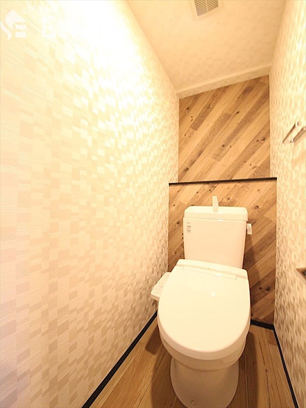 トイレ　トイレ