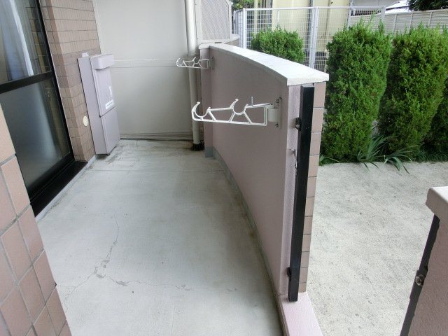 バルコニー　（イメージ）