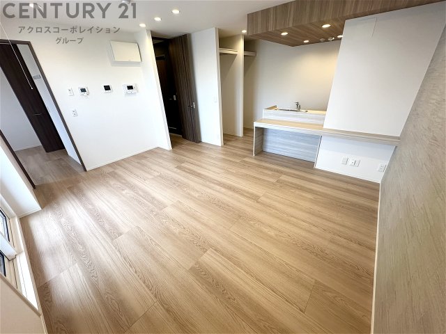 居室・リビング　エアコン付きで快適に過ごせます♪