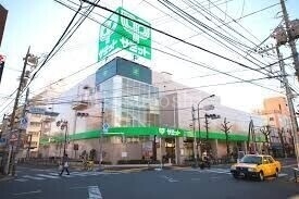 スーパー　サミットストア代沢十字路店（スーパー）まで842m