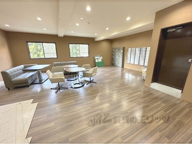 ロビー　ロビー