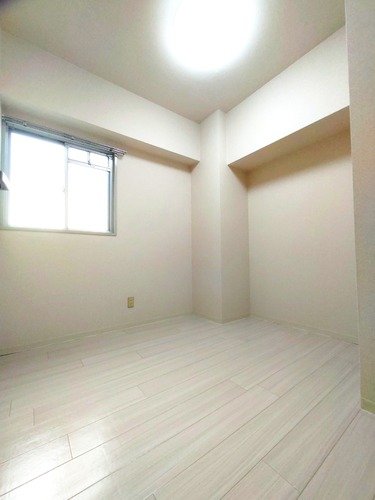 その他部屋・スペース　サービスルーム（納戸）